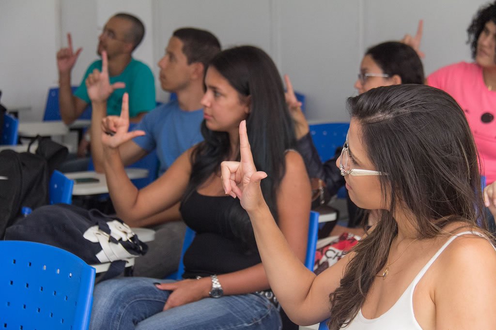 VESTIBULAR TRADICIONAL E PARA LICENCIATURA EM LIBRAS ESTÃO COM INSCRIÇÕES ABERTAS ATÉ 2 DE SETEMBRO