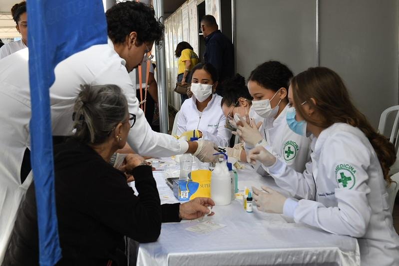 GDF MAIS PERTO DO CIDADÃO CHEGA AO GUARÁ II COM EDIÇÃO ESPECIAL DE NATAL NESTA SEXTA (12) E SÁBADO (13) GDF MAIS PERTO DO CIDADÃO CHEGA AO GUARÁ II COM EDIÇÃO ESPECIAL DE NATAL NESTA SEXTA (12) E SÁBADO (13)